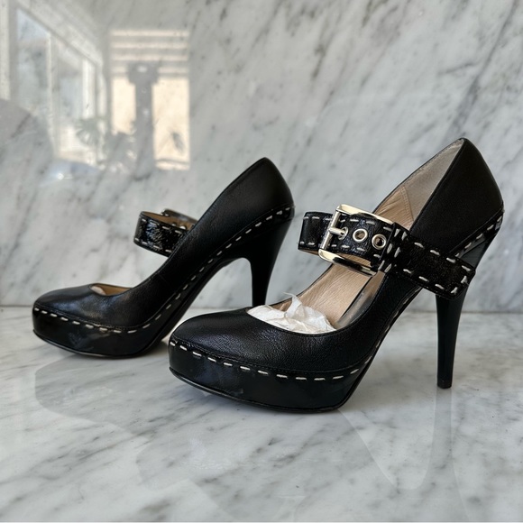 MICHAEL Michael Kors Shoes - Michael Kors Leather Platform Heels with Buckle | Size 6